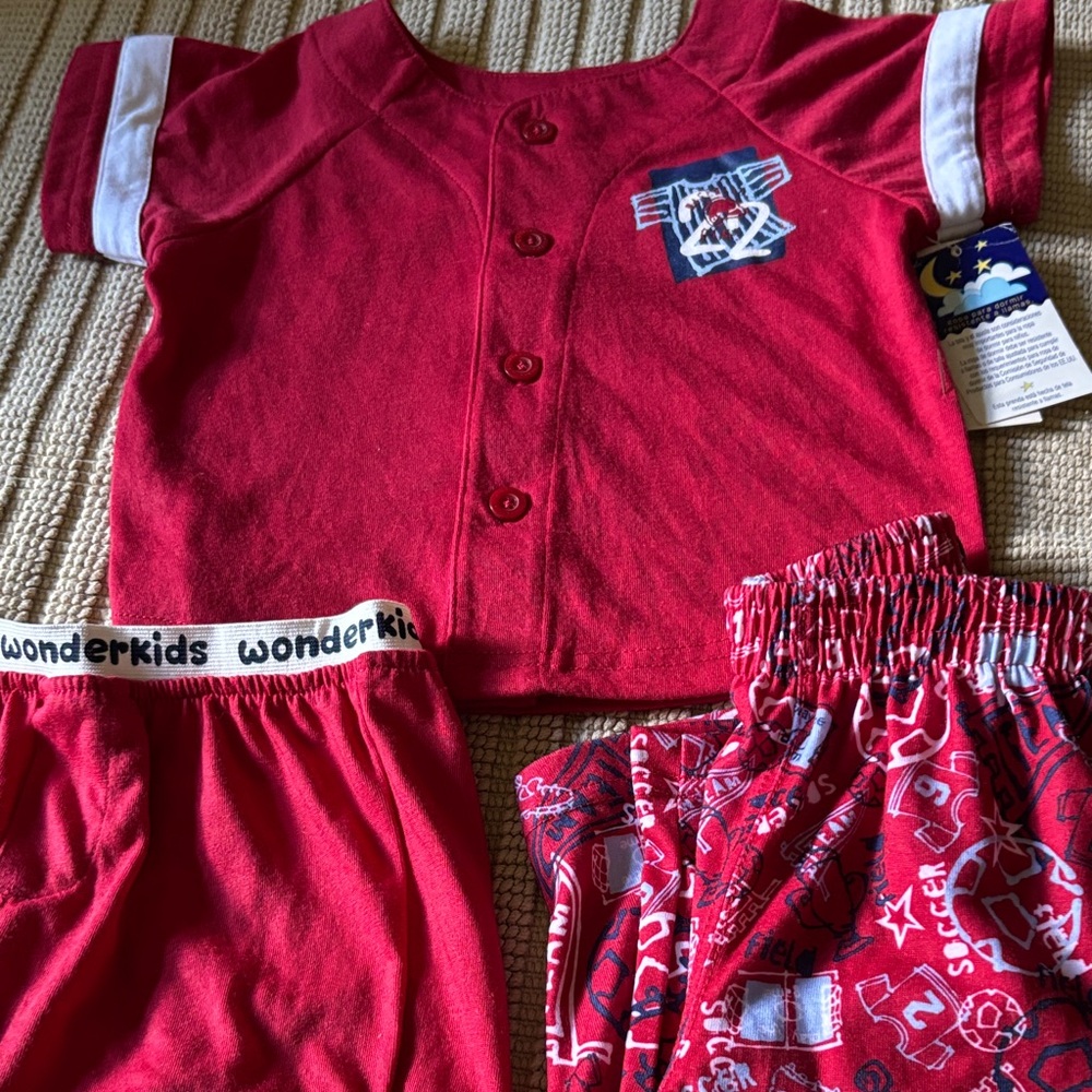 Pajamas Soccer 3 pc set infant boys size 12 months polyester Wonderkids